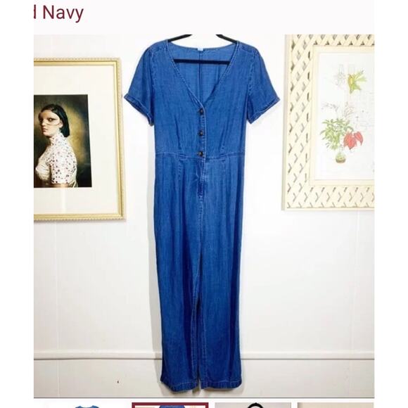 Old Navy Chambray Denim button up Jumpsuit short sleeved size large - Picture 3 of 10